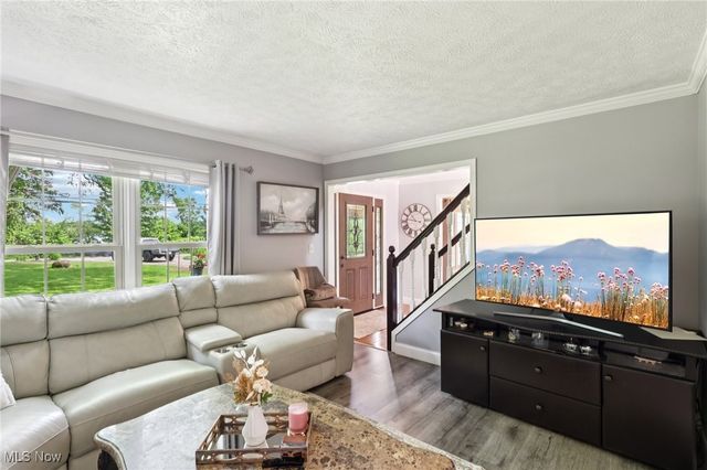 3005 Kent Road, Silver Lake, OH 44224