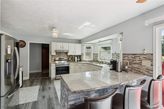 3005 Kent Road, Silver Lake, OH 44224