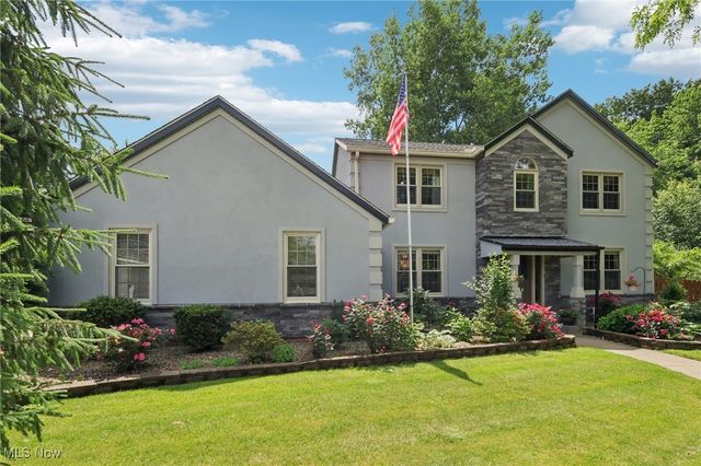 3005 Kent Road, Silver Lake, OH 44224