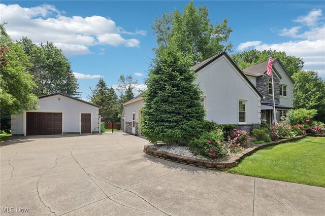 3005 Kent Road, Silver Lake, OH 44224