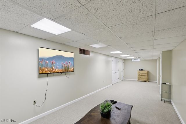 3005 Kent Road, Silver Lake, OH 44224