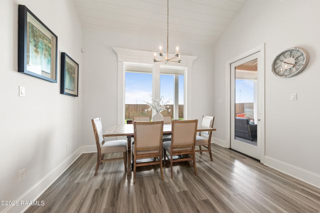 306 Last Quarter Drive, Youngsville, LA 70592