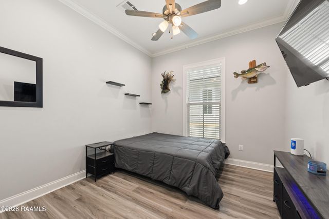 306 Last Quarter Drive, Youngsville, LA 70592