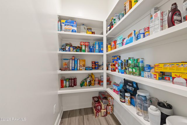 306 Last Quarter Drive, Youngsville, LA 70592