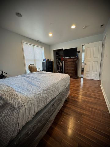 8513 S Sangamon Street, Chicago, IL 60620