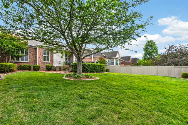 198 Cobbler Cir, Hendersonville, TN 37075
