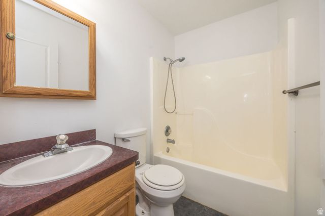 11080 N CULLIMORE LN, Tremonton, UT 84337