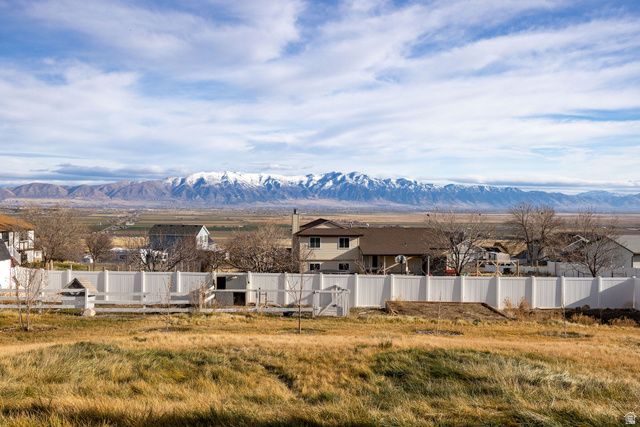 11080 N CULLIMORE LN, Tremonton, UT 84337