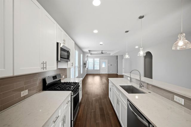 605 Dumble Street, Houston, TX 77023