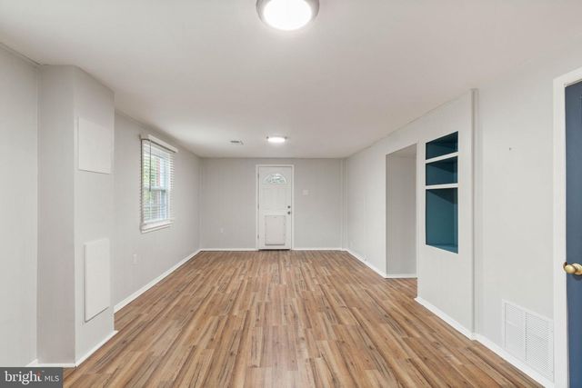 6451 FAIRLAND ST, Alexandria, VA 22312