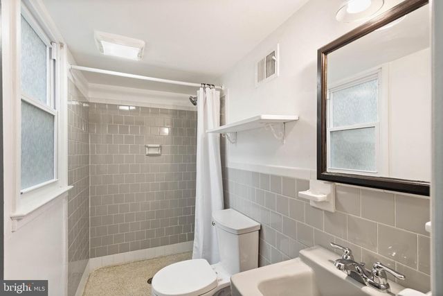 6451 FAIRLAND ST, Alexandria, VA 22312