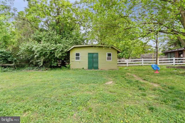 6451 FAIRLAND ST, Alexandria, VA 22312