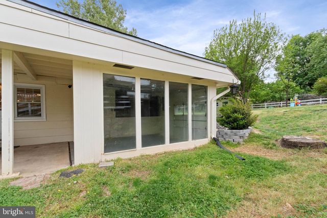 6451 FAIRLAND ST, Alexandria, VA 22312