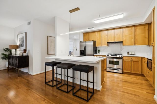 19503 Stevens Creek Boulevard 236, Cupertino, CA 95014