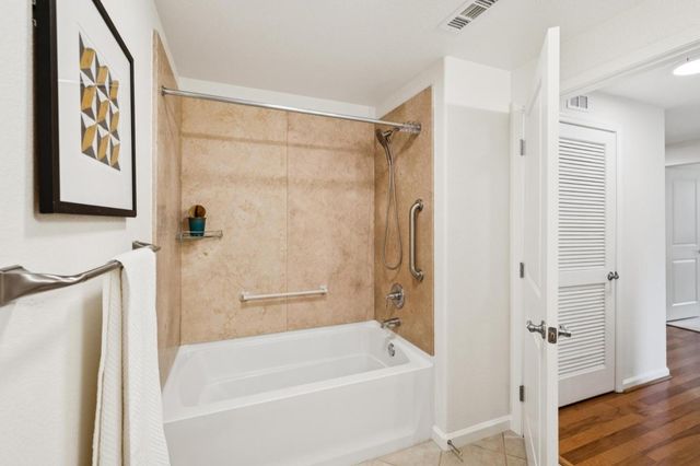 19503 Stevens Creek Boulevard 236, Cupertino, CA 95014