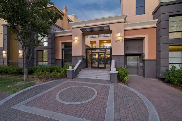 19503 Stevens Creek Boulevard 236, Cupertino, CA 95014