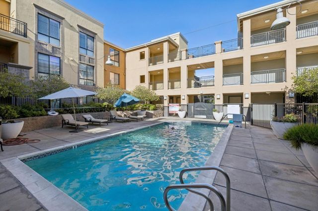 19503 Stevens Creek Boulevard 236, Cupertino, CA 95014