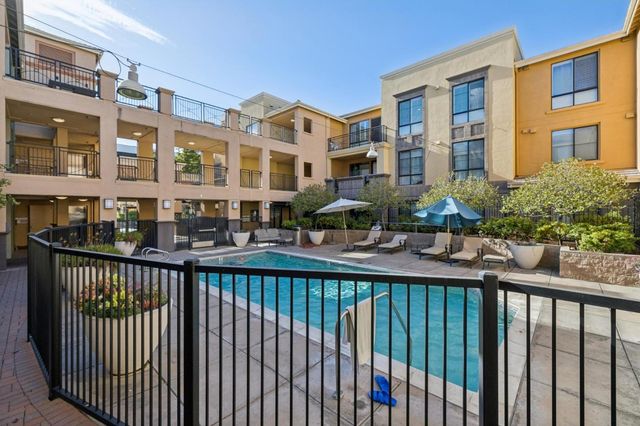 19503 Stevens Creek Boulevard 236, Cupertino, CA 95014