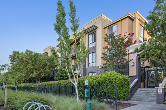 19503 Stevens Creek Boulevard 236, Cupertino, CA 95014