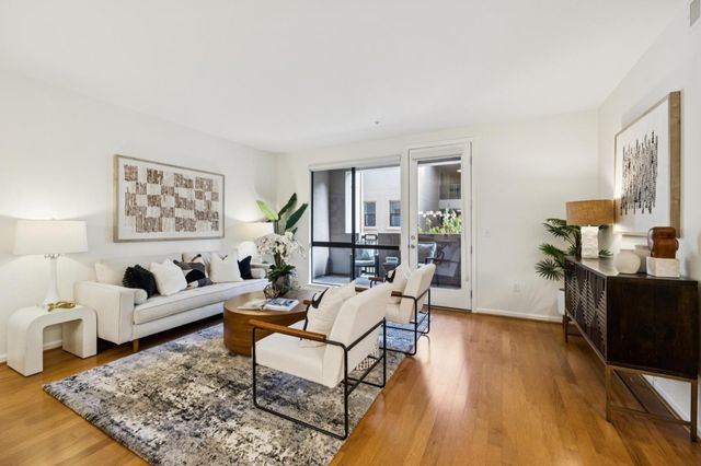 19503 Stevens Creek Boulevard 236, Cupertino, CA 95014