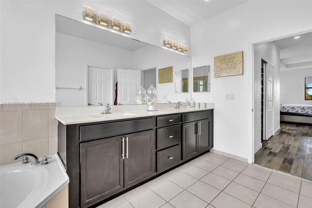 11709 SW 253rd St, Homestead, FL 33032