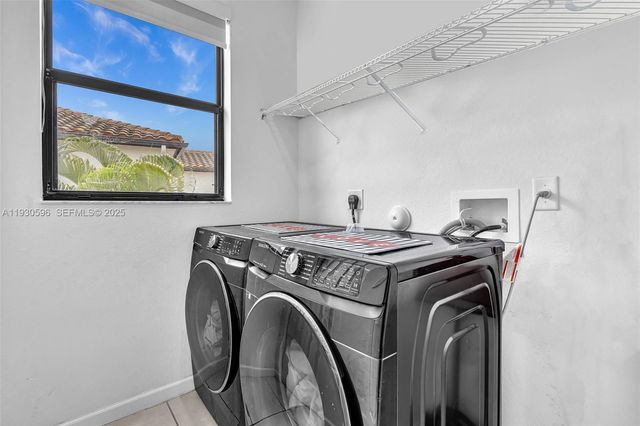 11709 SW 253rd St, Homestead, FL 33032