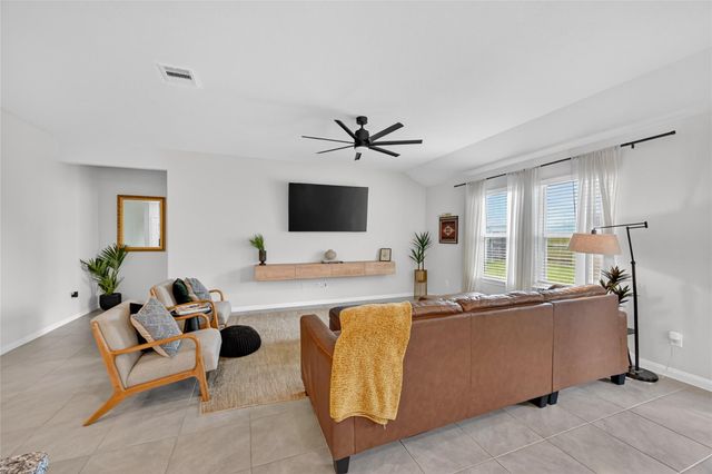 10109 Waterwall Lane, Texas City, TX 77591