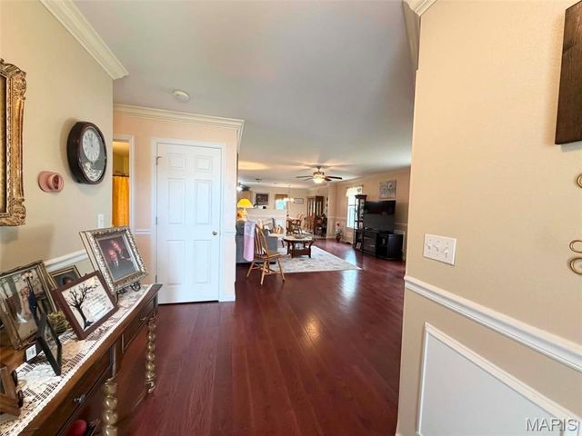 981 Koenig Drive, Godfrey, IL 62035