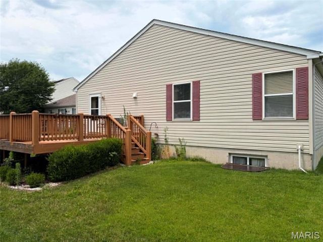 981 Koenig Drive, Godfrey, IL 62035