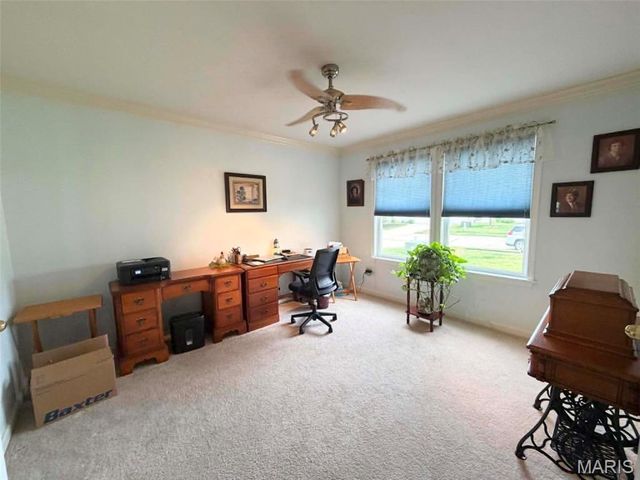 981 Koenig Drive, Godfrey, IL 62035