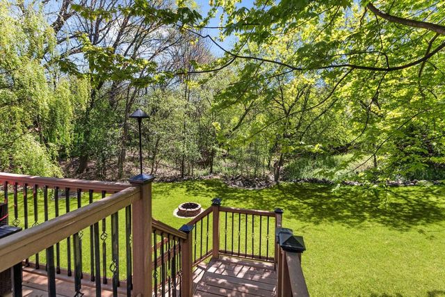 704 MILLER LANE COURT, Kaukauna, WI 54130