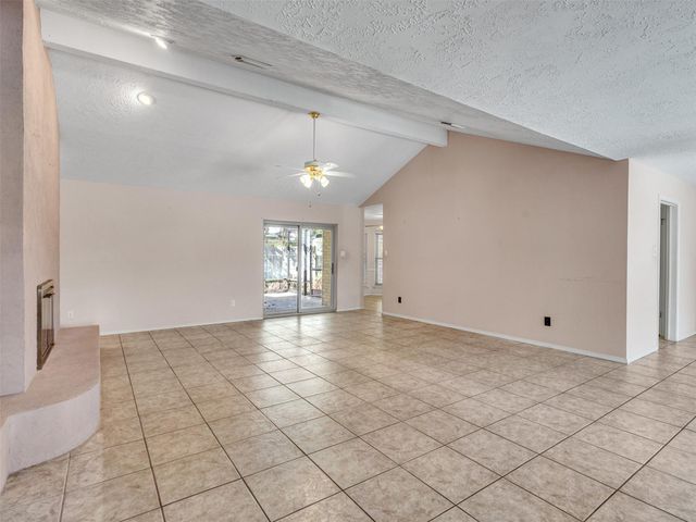 2819 Poplar Creek Lane, Pearland, TX 77584