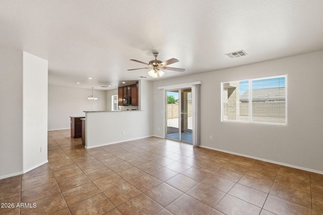 11216 W PIERSON Street, Phoenix, AZ 85037