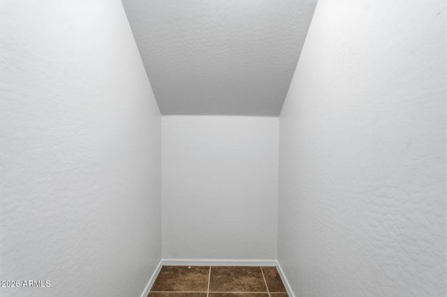 11216 W PIERSON Street, Phoenix, AZ 85037