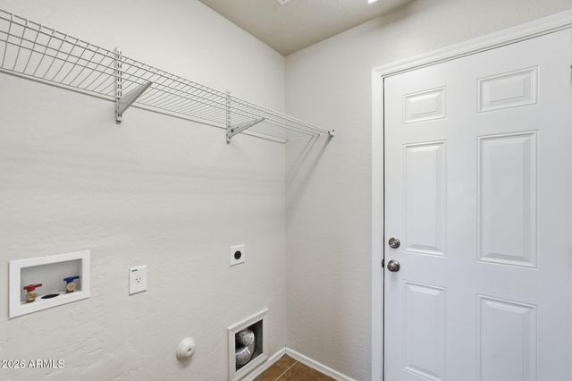 11216 W PIERSON Street, Phoenix, AZ 85037