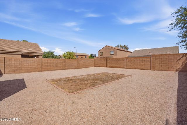 11216 W PIERSON Street, Phoenix, AZ 85037