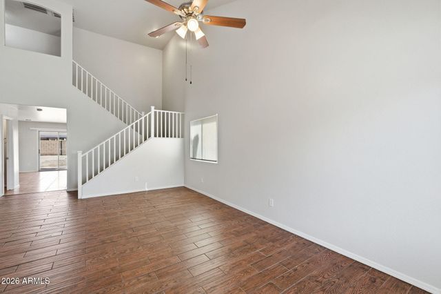 11216 W PIERSON Street, Phoenix, AZ 85037