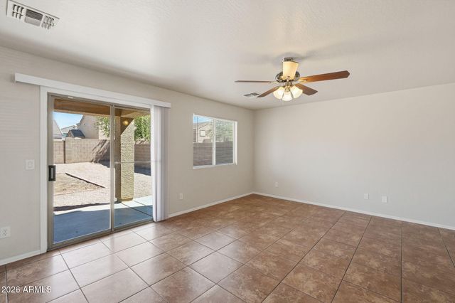 11216 W PIERSON Street, Phoenix, AZ 85037