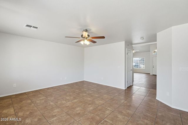 11216 W PIERSON Street, Phoenix, AZ 85037