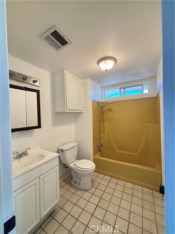 9950 Sonora Road, Phelan, CA 92371