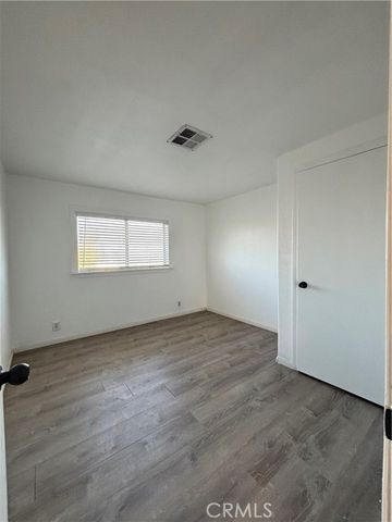 9950 Sonora Road, Phelan, CA 92371