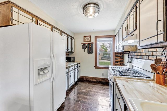 1243 ELMORE STREET, Green Bay, WI 54303