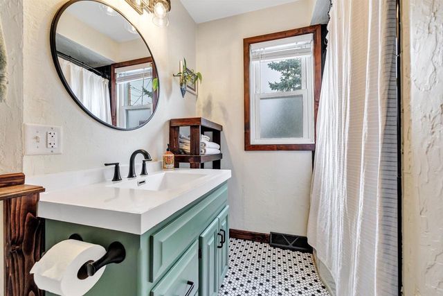 1243 ELMORE STREET, Green Bay, WI 54303