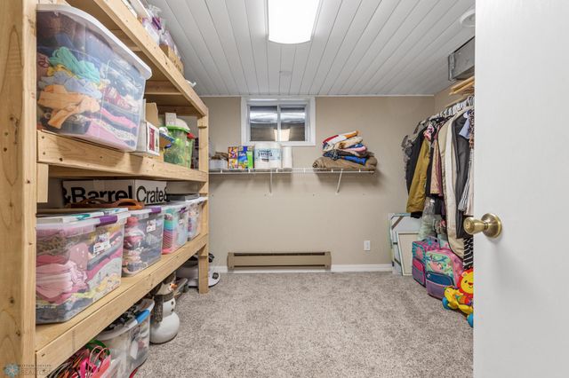 1922 18th Street S, Fargo, ND 58103