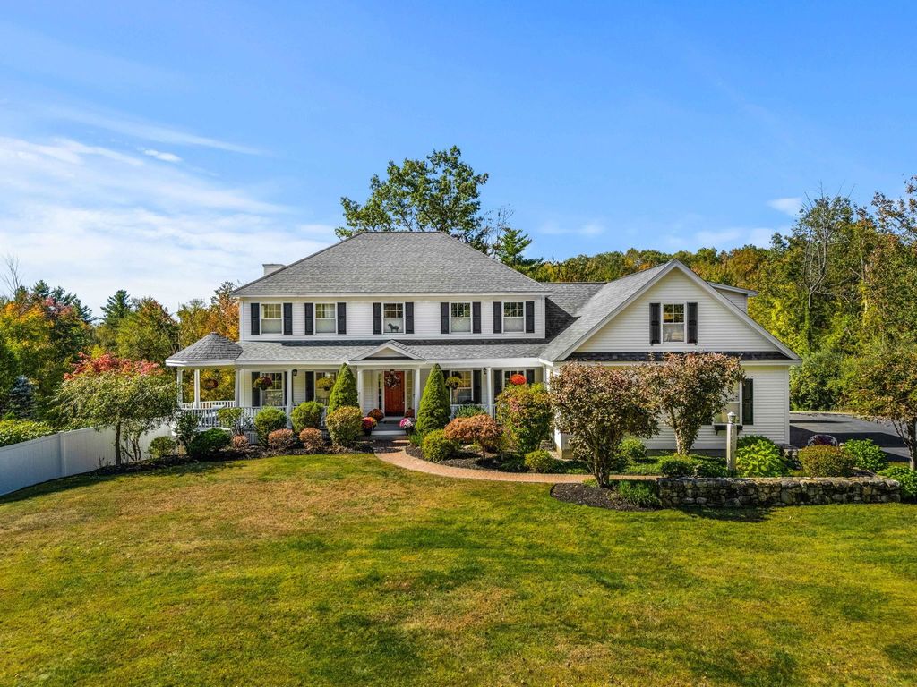 100 Chestnut Hill Road, Amherst, NH 03031