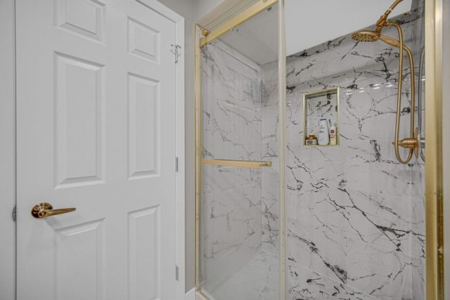 8324 Bromley Street, Orland Park, IL 60462