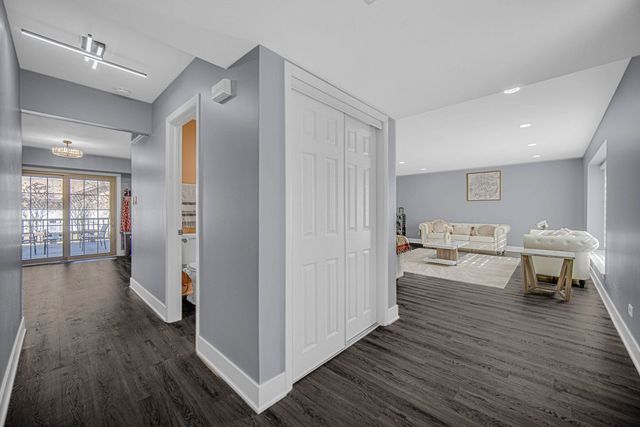 8324 Bromley Street, Orland Park, IL 60462