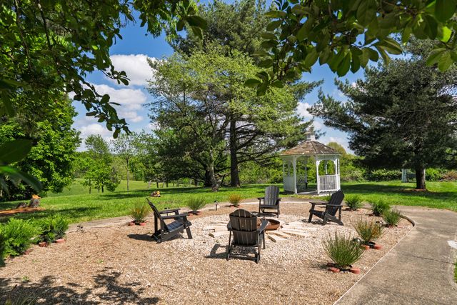 5009 Petersburg Road, Petersburg, KY 41080
