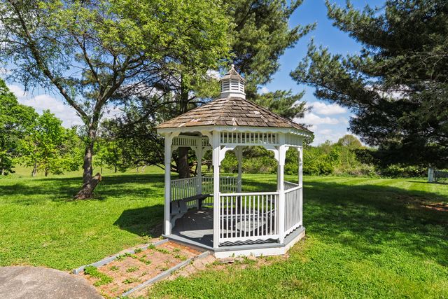 5009 Petersburg Road, Petersburg, KY 41080