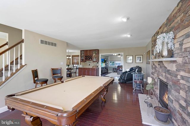 2100 FREDERICK CT, Vineland, NJ 08361